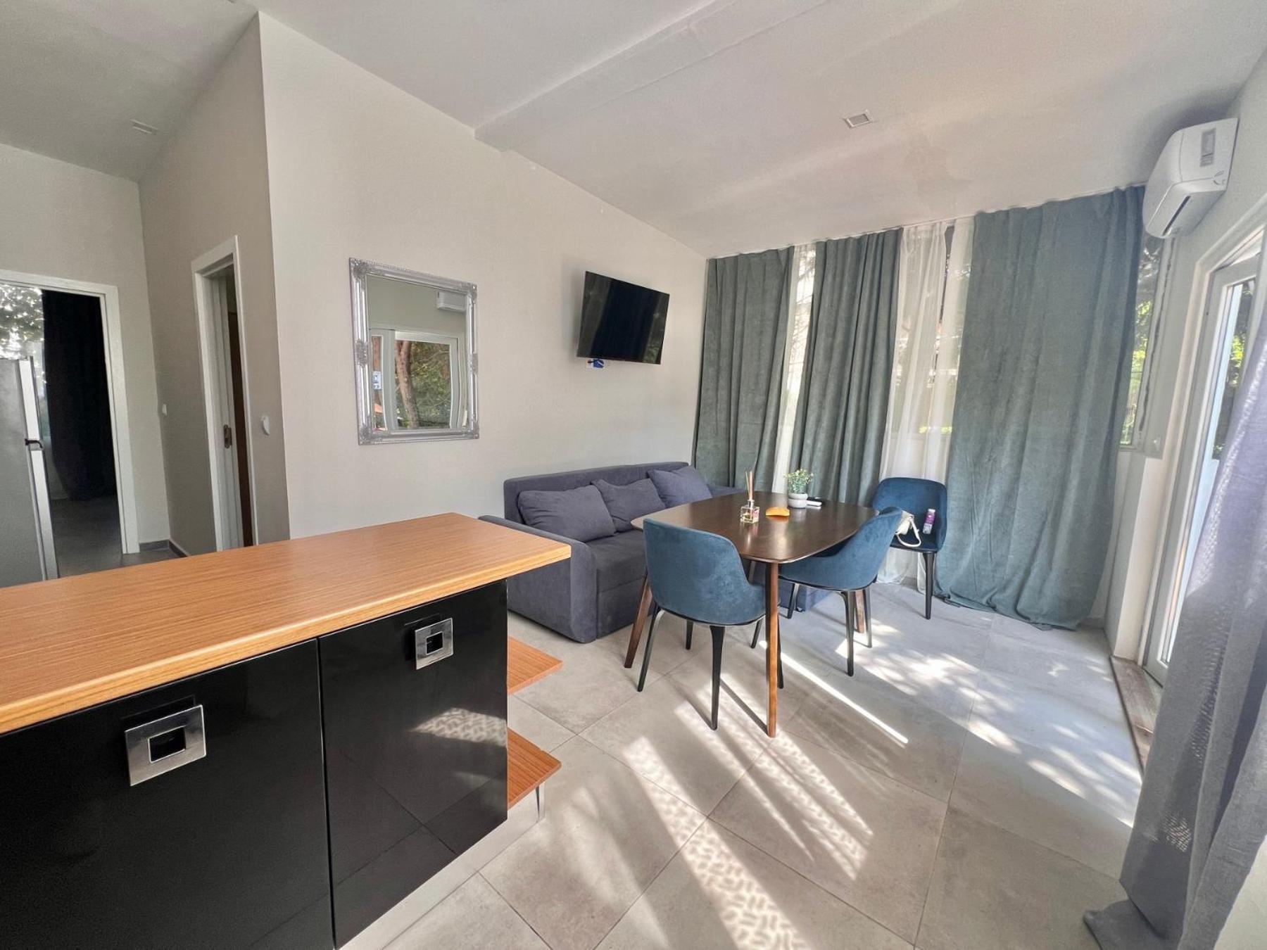 Kiara Apartments Святые Константин и Елена Экстерьер фото